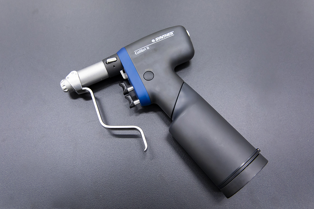 電動式骨手術機器